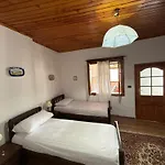 Mangalem Eye Konukevi *