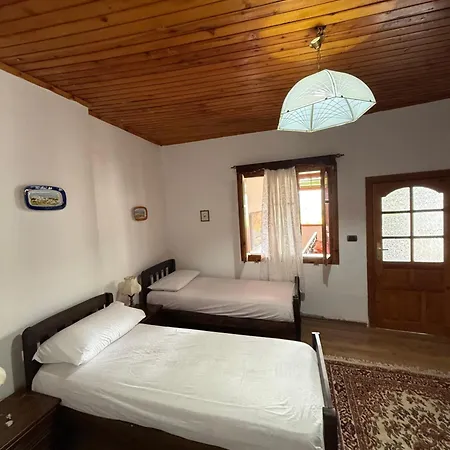 Mangalem Eye Penzion 3*